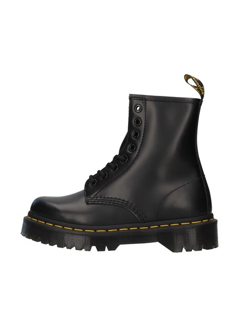 SMOOTH ANFIBI DR MARTENS