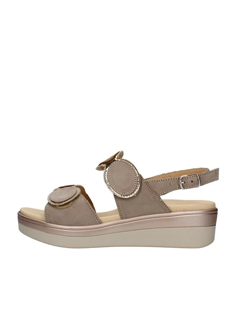 Sandali scamosciati beige online