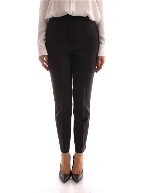 PANTALONE CON PIEGA