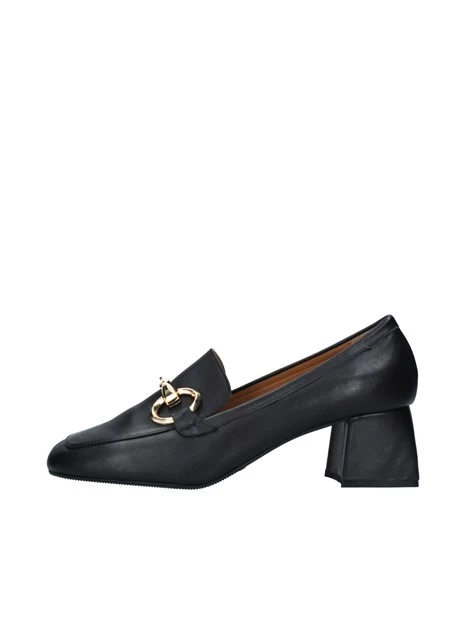MOCASSINI IN PELLE CON FIBBIA ORO DONNA NERO