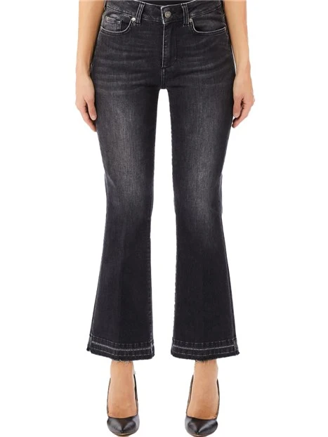 JEANS CON ORLO SFRANGIATO DONNA NERO