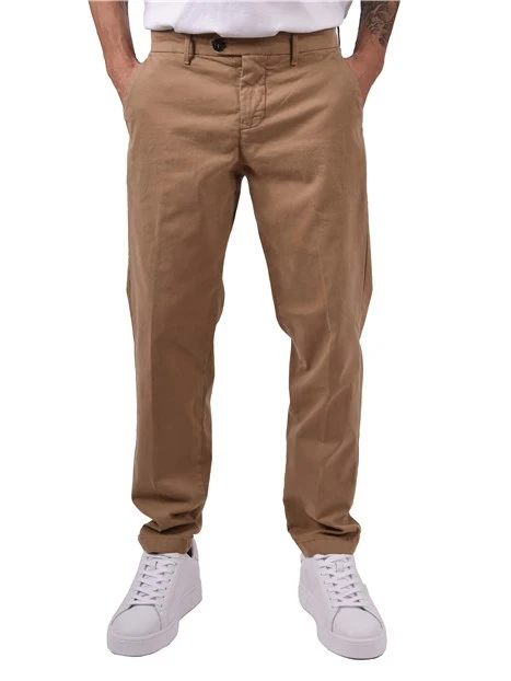 PANTALONI CHINO IN GARBADINE UOMO BEIGE