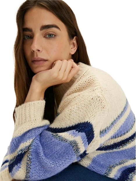 MAGLIA GIROCOLLO MISTO LANA CON LAVORAZIONE A RIGHE BLU
