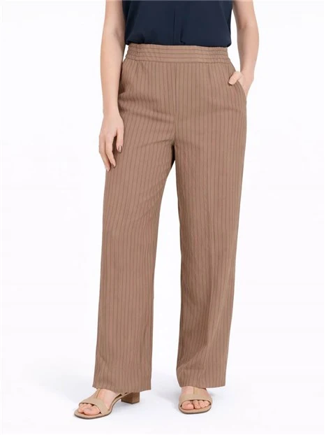 PANTALONI CHINO  CON INSERTO ELASTICO IN VISCOSA E ORLO ALTO DONNA MARRONE