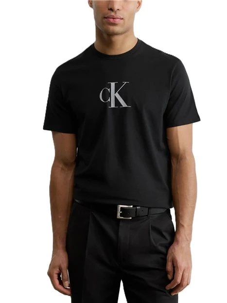 T-SHIRT MANICA CORTA CON SCOLLO A COSTINE E LOGO FRONTALE UOMO NERO