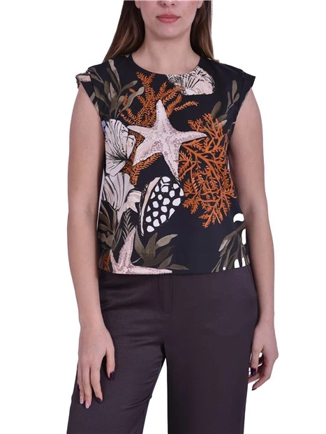 T-SHIRT MANICA CORTA CON STAMPA FANTASIA E APERTURA A GOCCIA SUL RETRO DONNA NERO