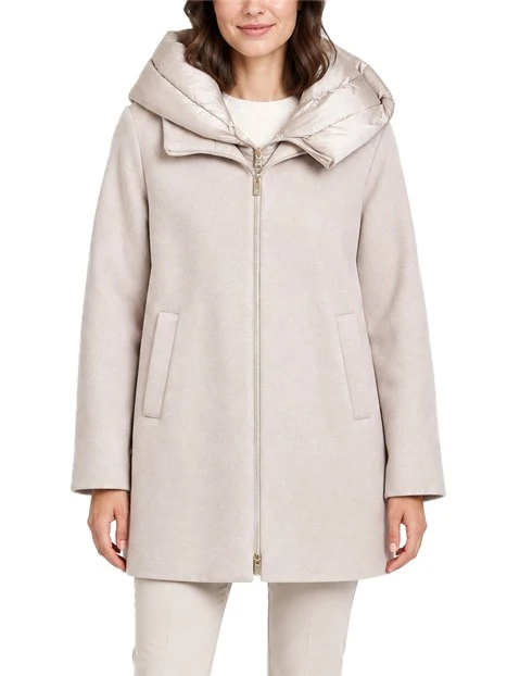 CAPPOTTO LUNGO DI PANNO SOFT IMBOTTITO CON CAPPUCCIO E PETTORINA RIMOVIBILI DONNA BEIGE