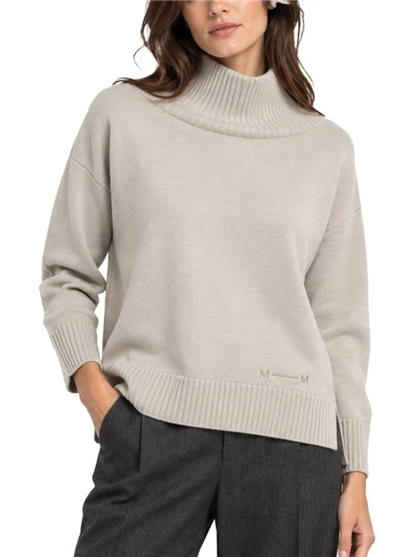 MAGLIA DOLCEVITA IN PURA LANA VERGINE CON PICCOLO LOGO RICAMATO DONNA BEIGE
