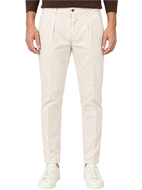 PANTALONI CHINO CON PENCES UOMO BIANCO