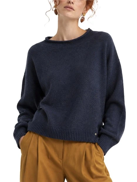 MAGLIA CON SCOLLO A BARCA E BORDI A COSTE DONNA VERDE