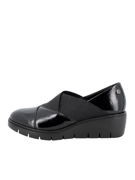 MOCASSINI IN PELLE VERNICIATA CON INSERTI ELASTICI DONNA NERO