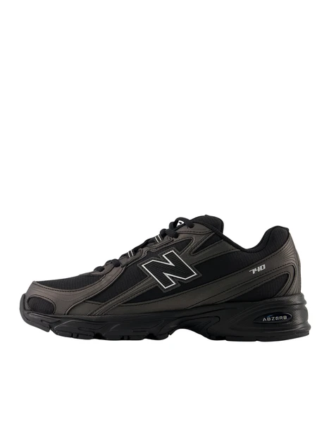 SNEAKERS BASSE CON PANNELLI SAGOMATI UOMO NERO