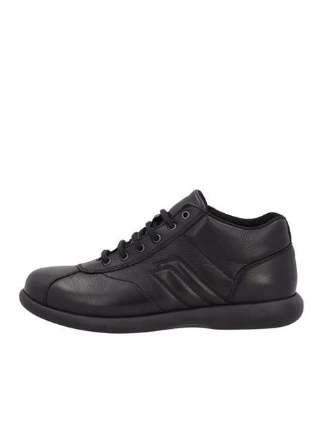 SNEAKERS BASSE IN PELLE CON INSERTI LATERALI UOMO NERO