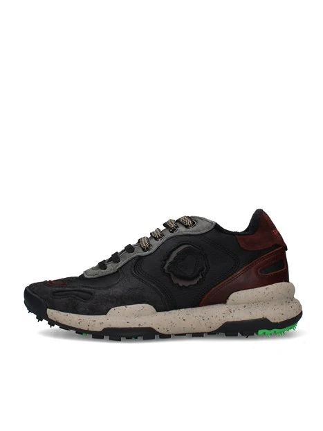 SNEAKERS BASSE CON INSERTI A CONTRASTO UOMO NERO