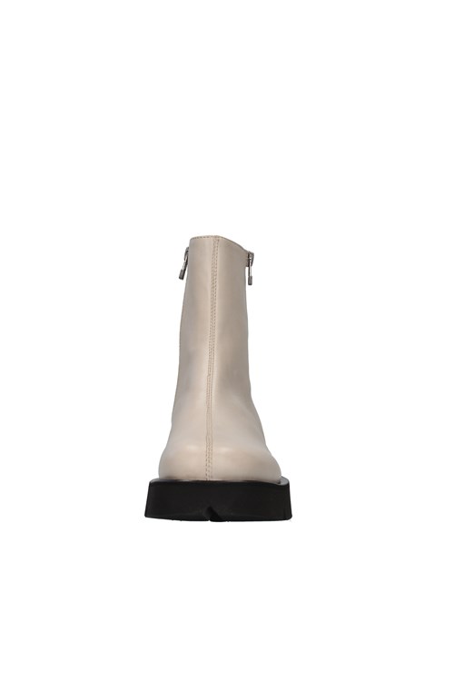 Triver Flight boots BEIGE
