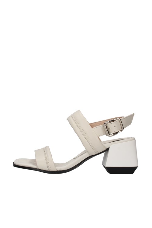 Janet & Janet With heel WHITE