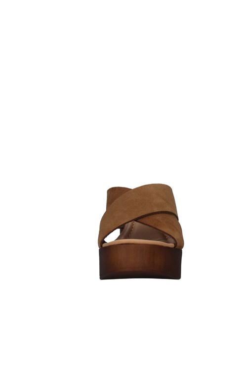 Bionatura With heel BROWN