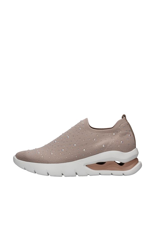 Callaghan Slip on PINK