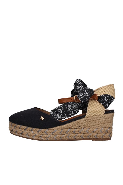 Wrangler With wedge NAVY BLUE