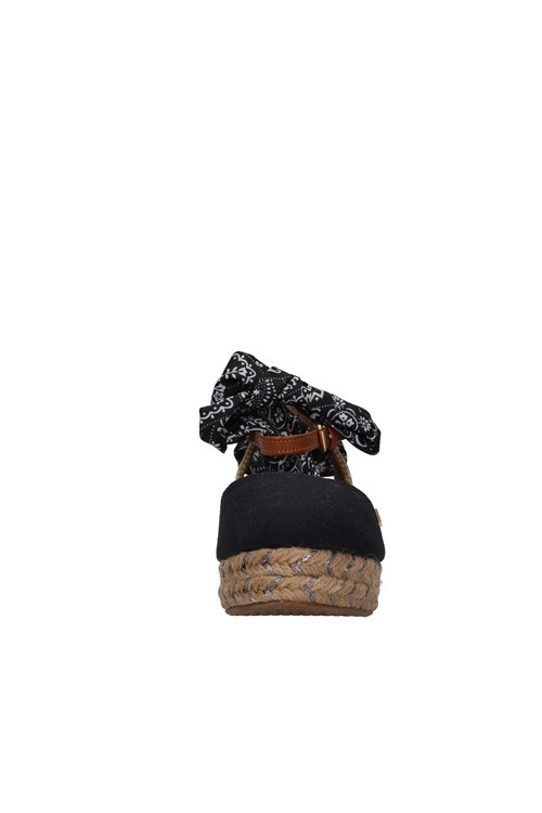 Wrangler With wedge NAVY BLUE