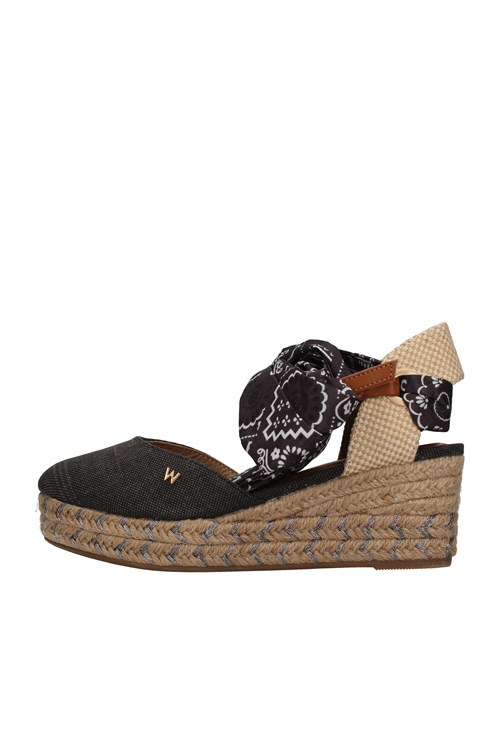 Wrangler With wedge BLACK