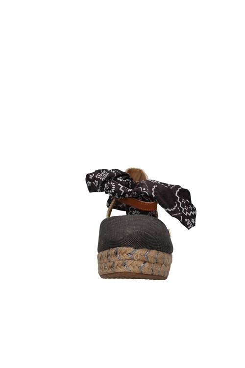 Wrangler With wedge BLACK