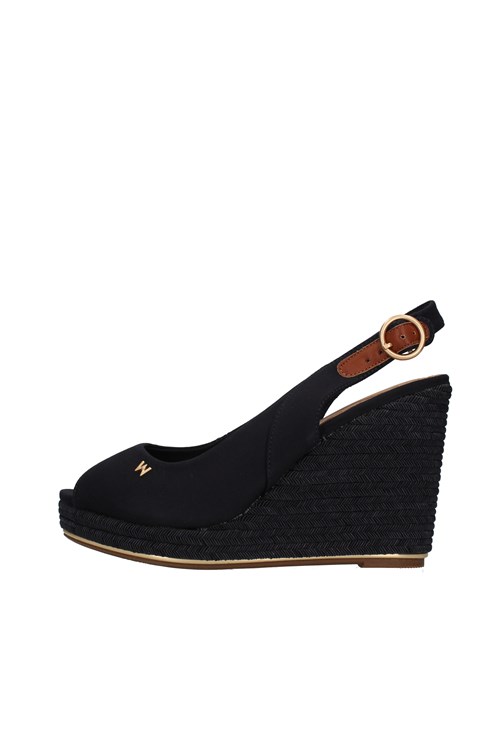 Wrangler With wedge NAVY BLUE