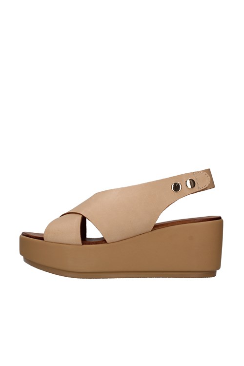 Inuovo With wedge BEIGE