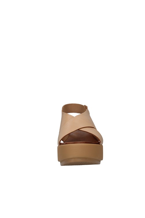 Inuovo With wedge BEIGE