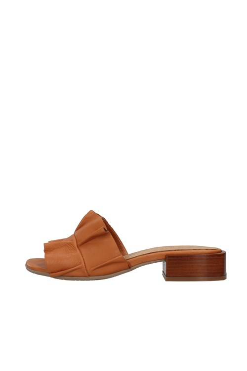 Bueno Netherlands BROWN