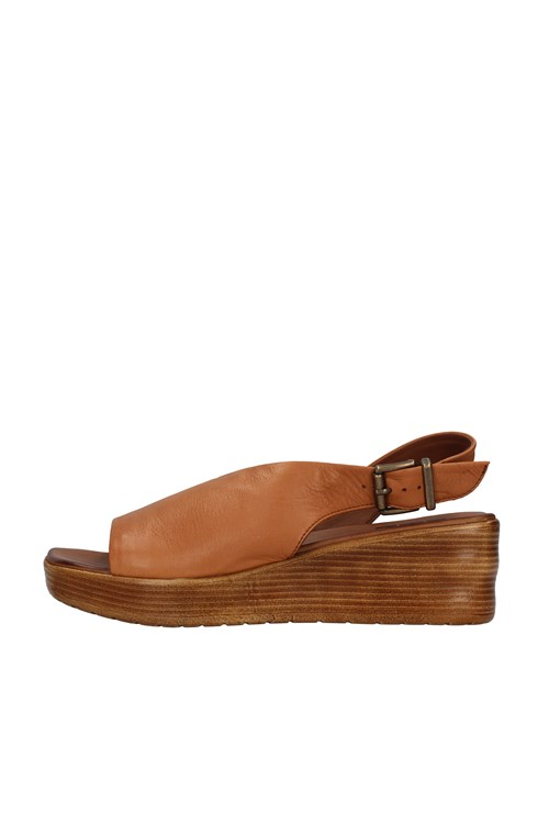 Bueno With wedge BROWN