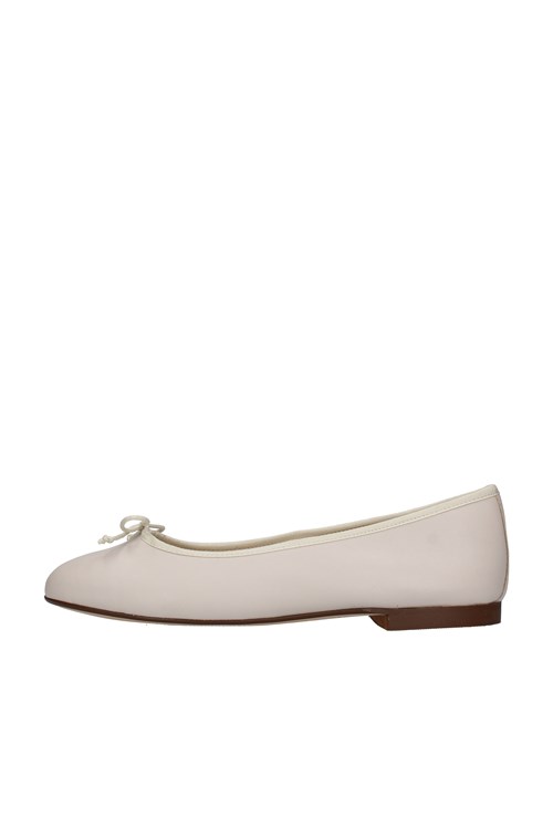 Ska Dancers WHITE