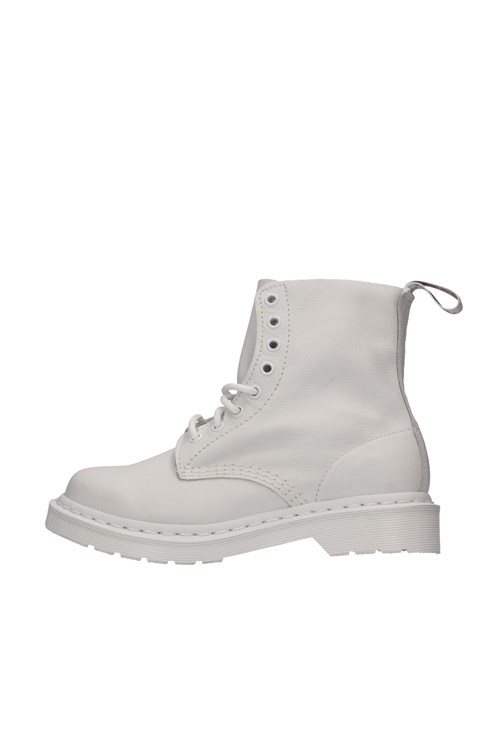 Dr. Martens Amphibians WHITE