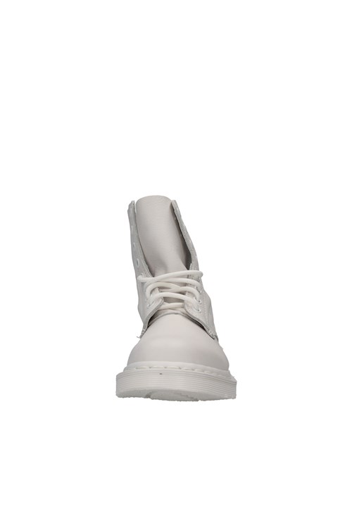 Dr. Martens Amphibians WHITE