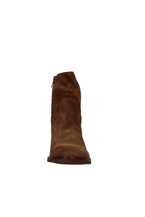 Dakota Boots boots BROWN