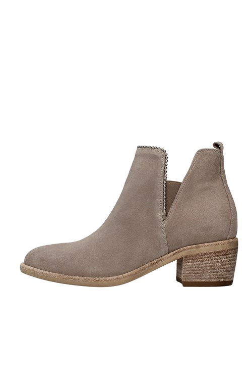 Nero Giardini boots BEIGE