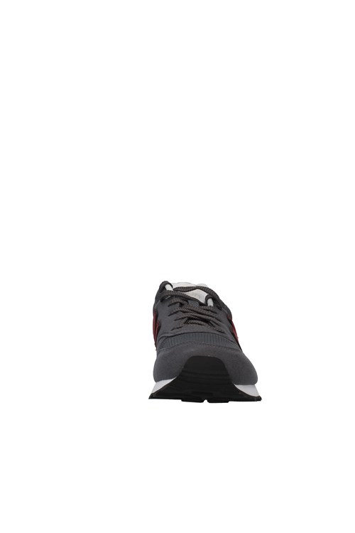 New Balance low GREY