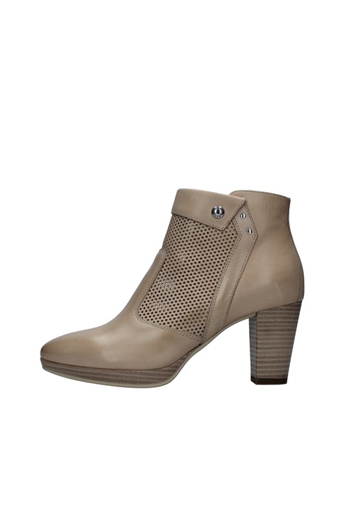 Nero Giardini boots BEIGE
