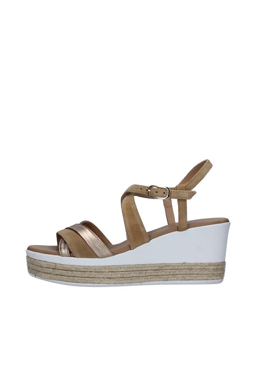 Nero Giardini With wedge BEIGE
