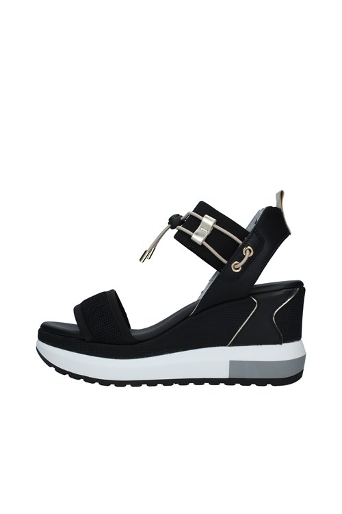 Nero Giardini With wedge BLACK