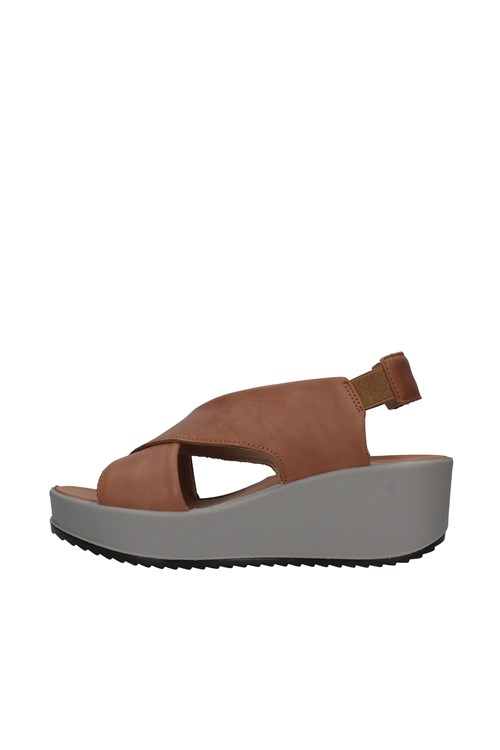 Igi&co With heel BROWN