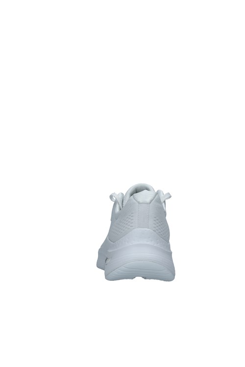 Skechers With wedge WHITE