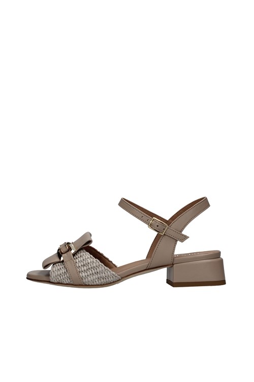 Tres Jolie With heel WHITE