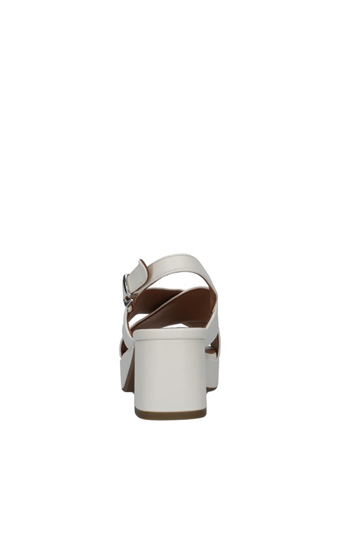 Tres Jolie With heel WHITE