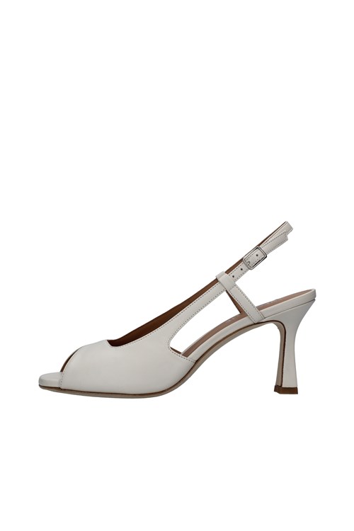 Tres Jolie With heel WHITE