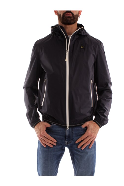 Blauer Court BLUE