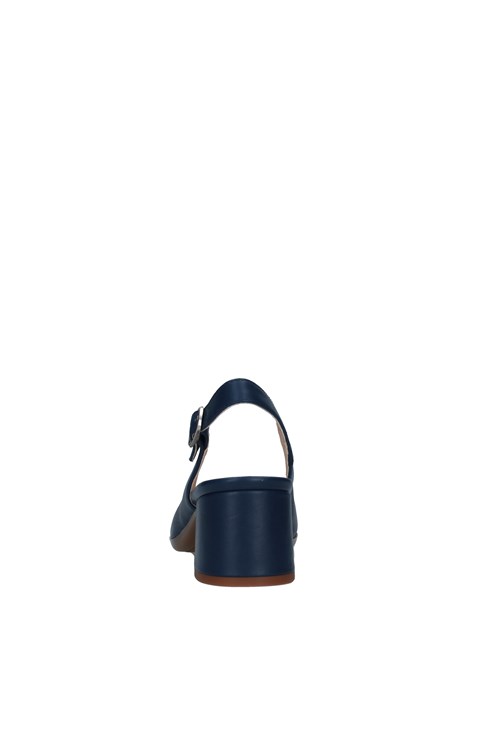 Callaghan Chanel BLUE