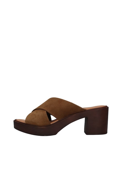 Bionatura With heel BROWN