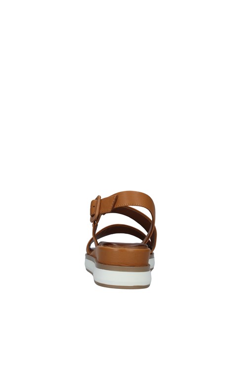Inuovo With wedge BROWN