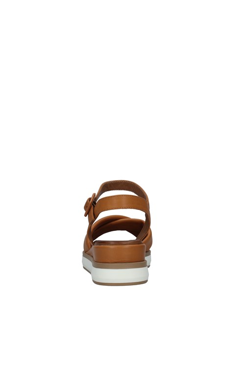 Inuovo With wedge BROWN